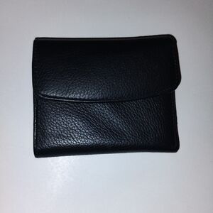 Buxton Black Leather Card Holder NWT
